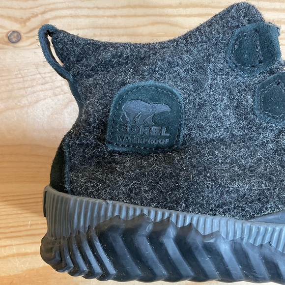 Sorel Out N About Classic Waterproof Duck Boots Women’s 10 Black Wool LL3650-010 - Picture 3 of 10